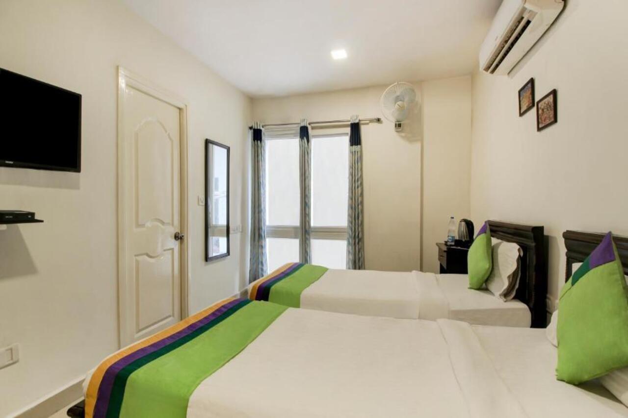Hotel Treebo Srico, Banjara Hills Hyderabad Exterior foto