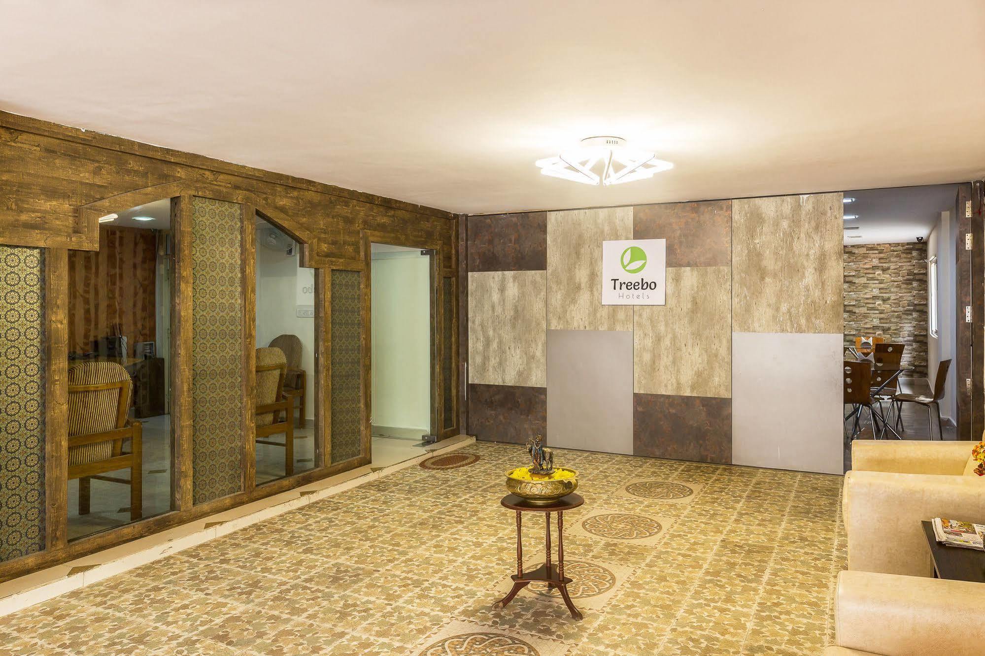 Hotel Treebo Srico, Banjara Hills Hyderabad Exterior foto