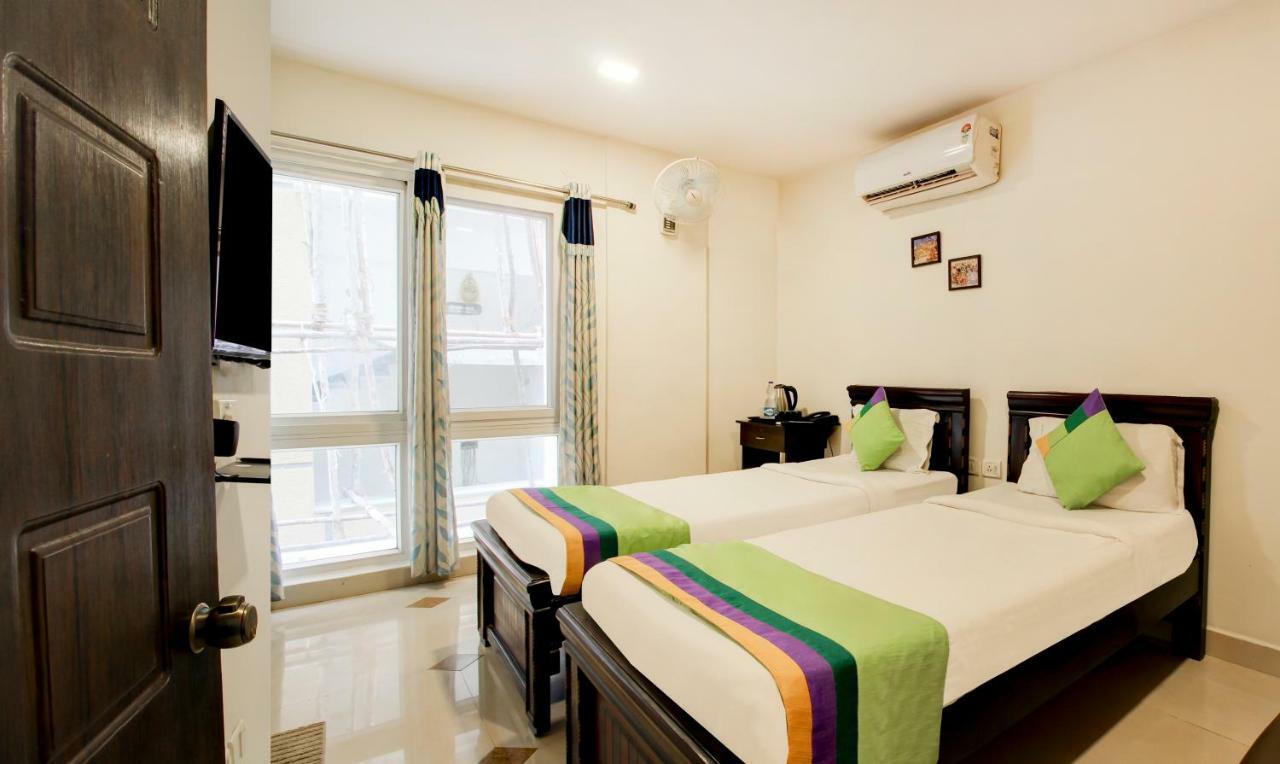 Hotel Treebo Srico, Banjara Hills Hyderabad Exterior foto