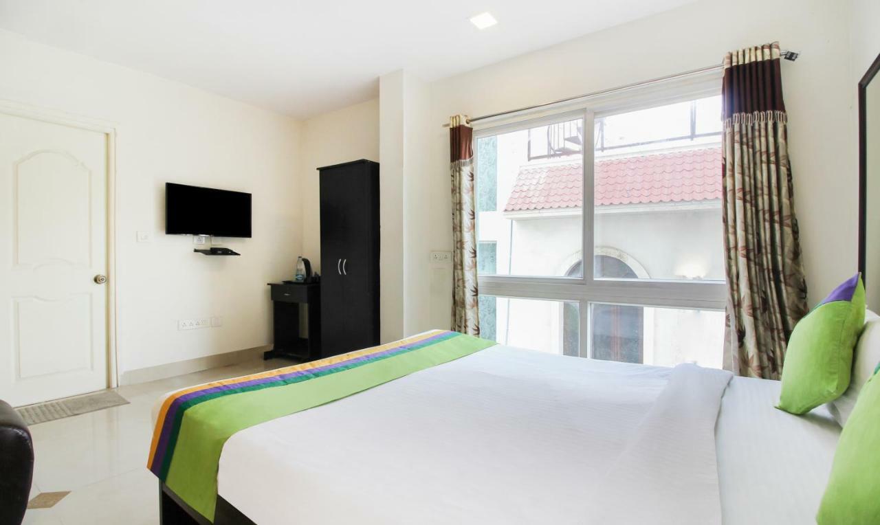 Hotel Treebo Srico, Banjara Hills Hyderabad Exterior foto